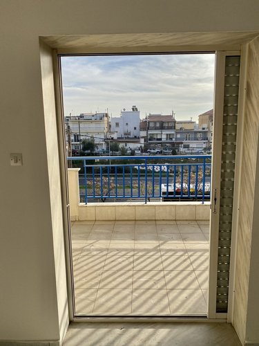 Μπαλκόνι σαλονοκουζίνας